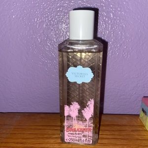 Victoria’s Secret Tease Dreamer Mist